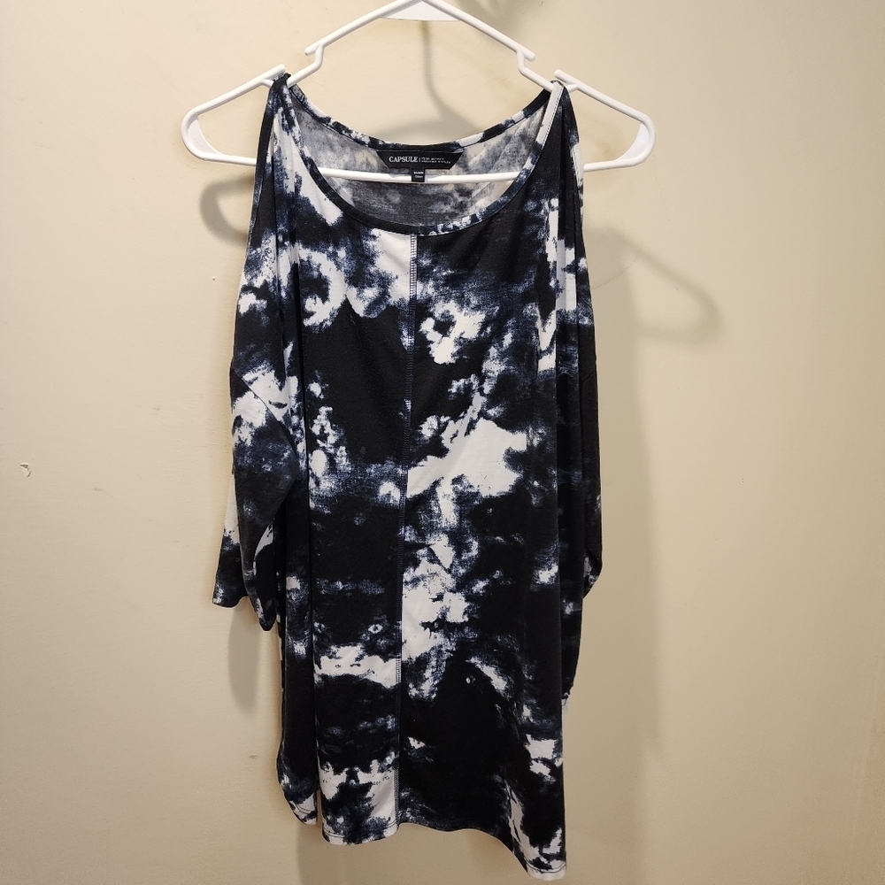 Capsule Tie Dye Cold shoulder Plus size top size 12 - Picture 11 of 12